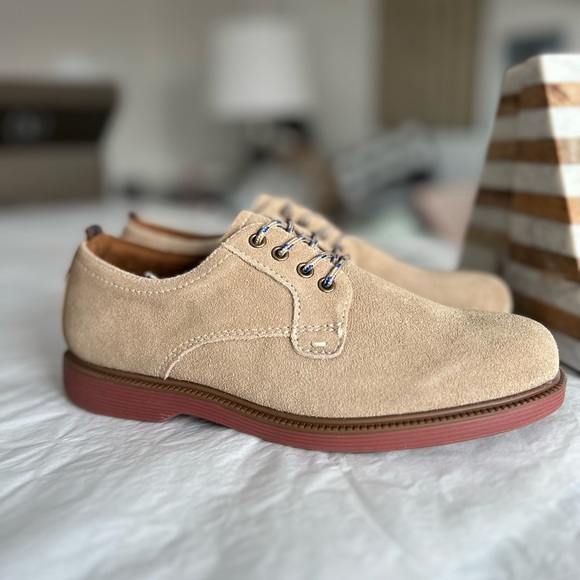 BNWT Florsheim Boys Tan Suede Dress Shoes sz 2Y with box Supacush - Picture 3 of 10